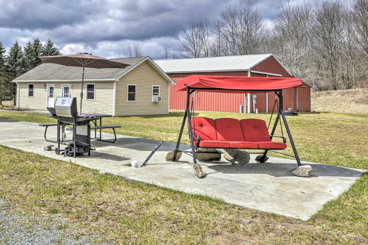 Equestrian House Suites Pleasant Mount Exterior photo